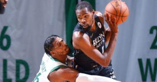 开云体育公司-ESPN18位专家再给打脸预测：詹姆斯请喝下这口毒奶